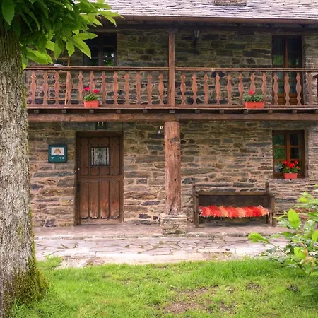 Casa Bouza Becerreá