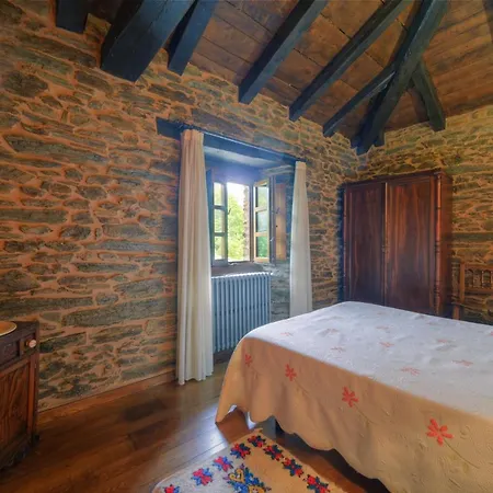 Casa Bouza * Becerreá