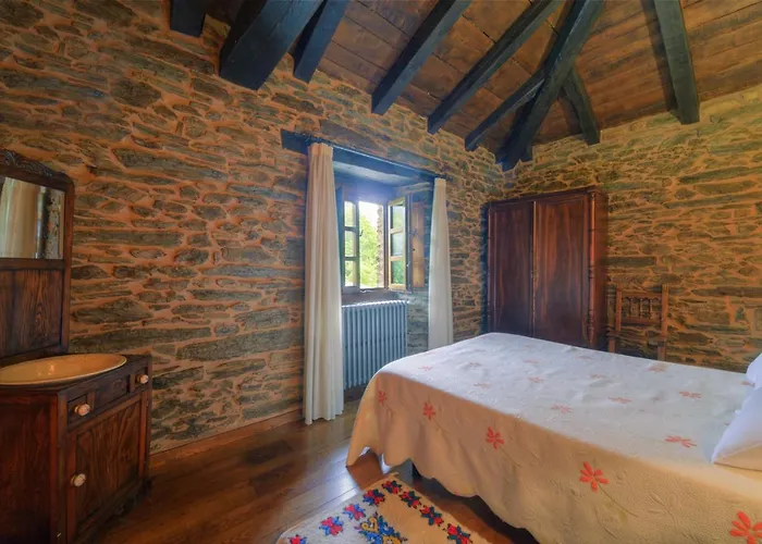 Casa Bouza * Becerreá