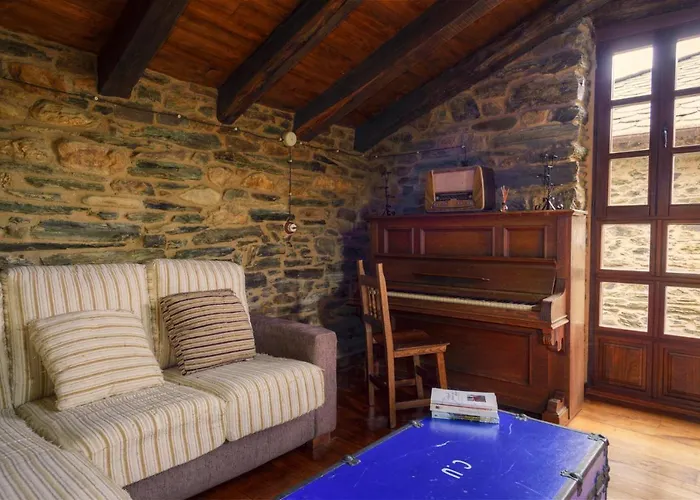 Casa Bouza * Becerreá